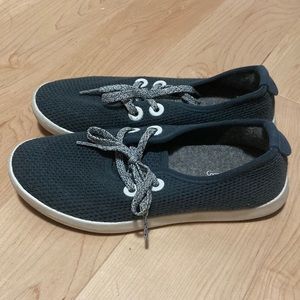 allbirds Tree Skipper in Kauri Navy, Size 6